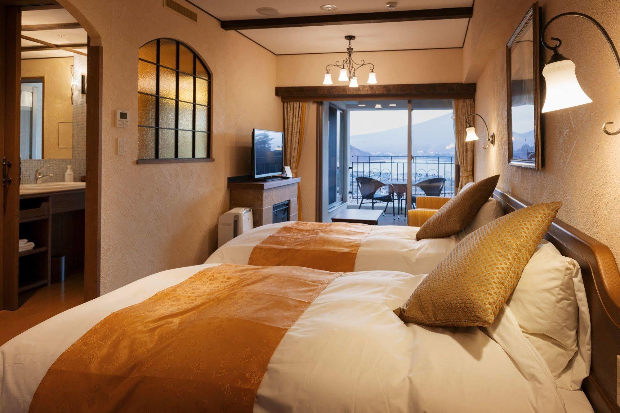 Hotel La Vista Fujikawaguchiko Zewnętrze zdjęcie